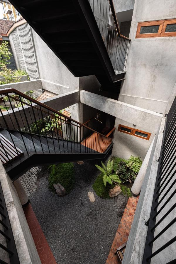 Hidden Garden Hostel Чиангмай Экстерьер фото