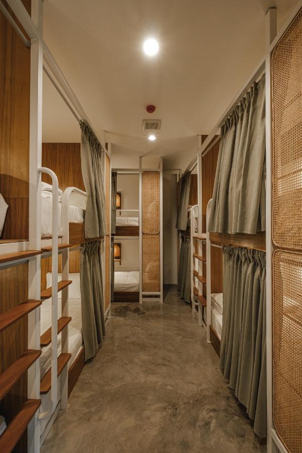 Hidden Garden Hostel Чиангмай Экстерьер фото